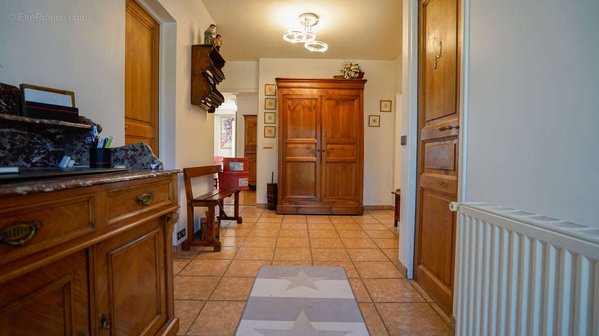 Maison à LE MONTAT
