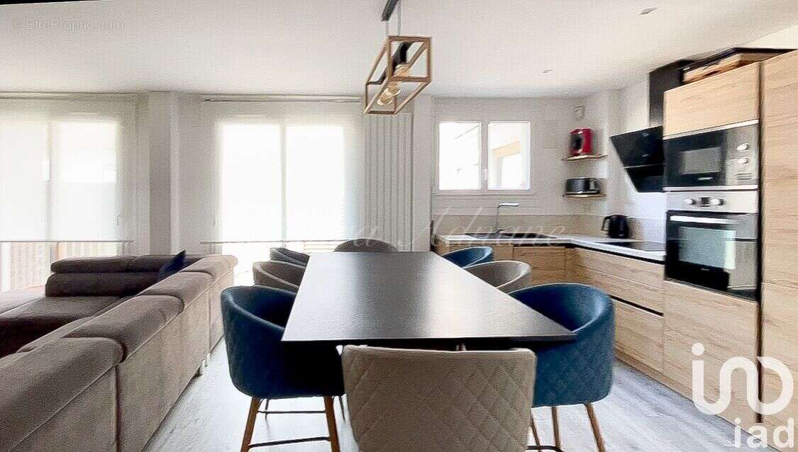 Photo 2 - Appartement à RUEIL-MALMAISON