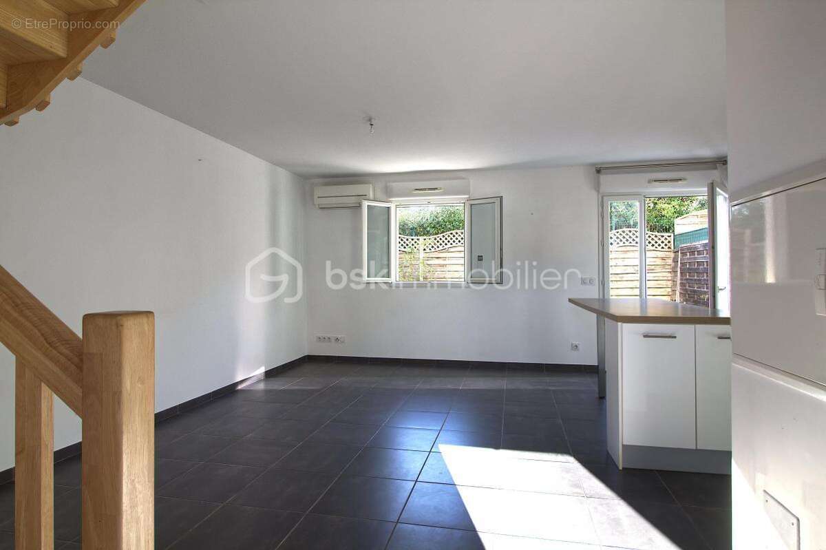 Appartement à CASTRIES