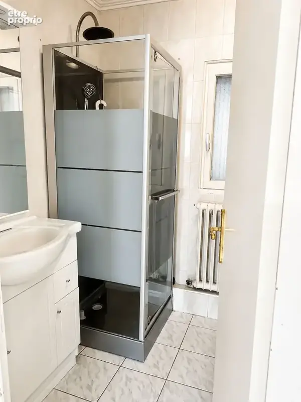 Maison familiale de 129,63 m² - La Ville-aux-Dames proche gare école commerces - photo 6