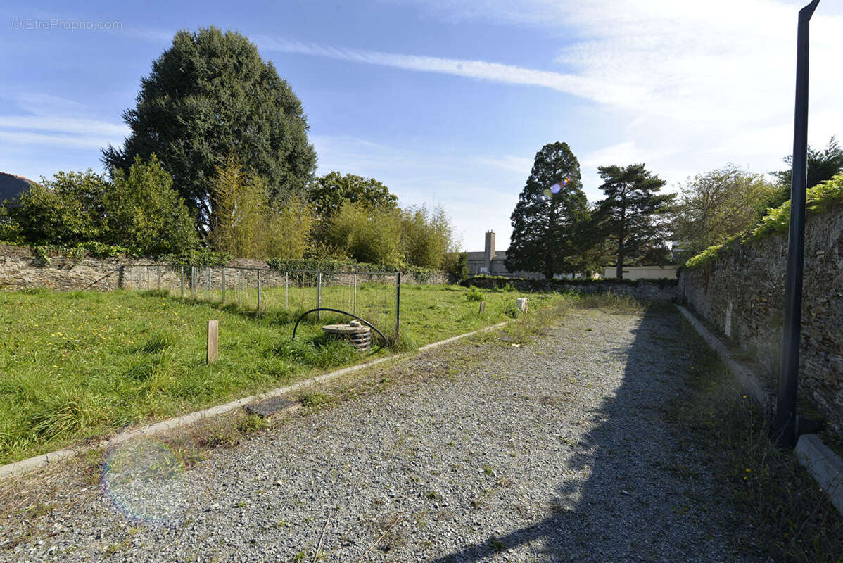 Terrain à ANGERS