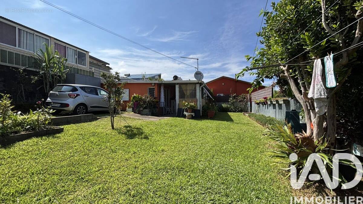 Photo 1 - Maison à LE TAMPON