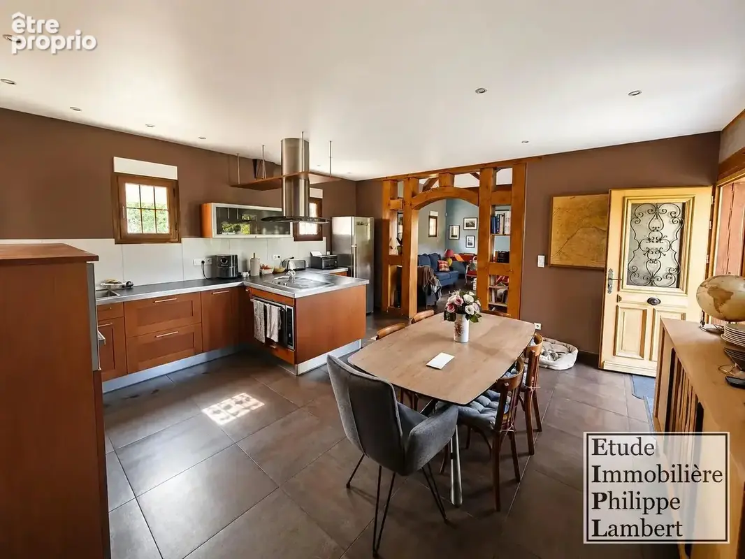 - Maison 5 pièces avec grande dépendence- - photo 6