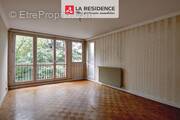Appartement à BEAUCHAMP