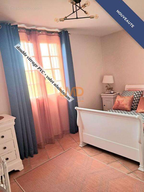 Maison à VEZENOBRES