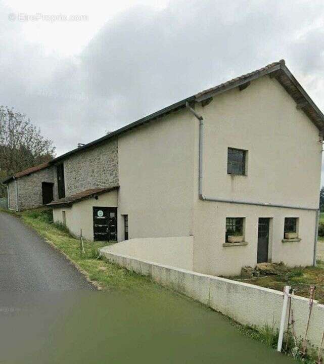 Grande propriété avec dépendances, terrain, garage proche de - photo 25