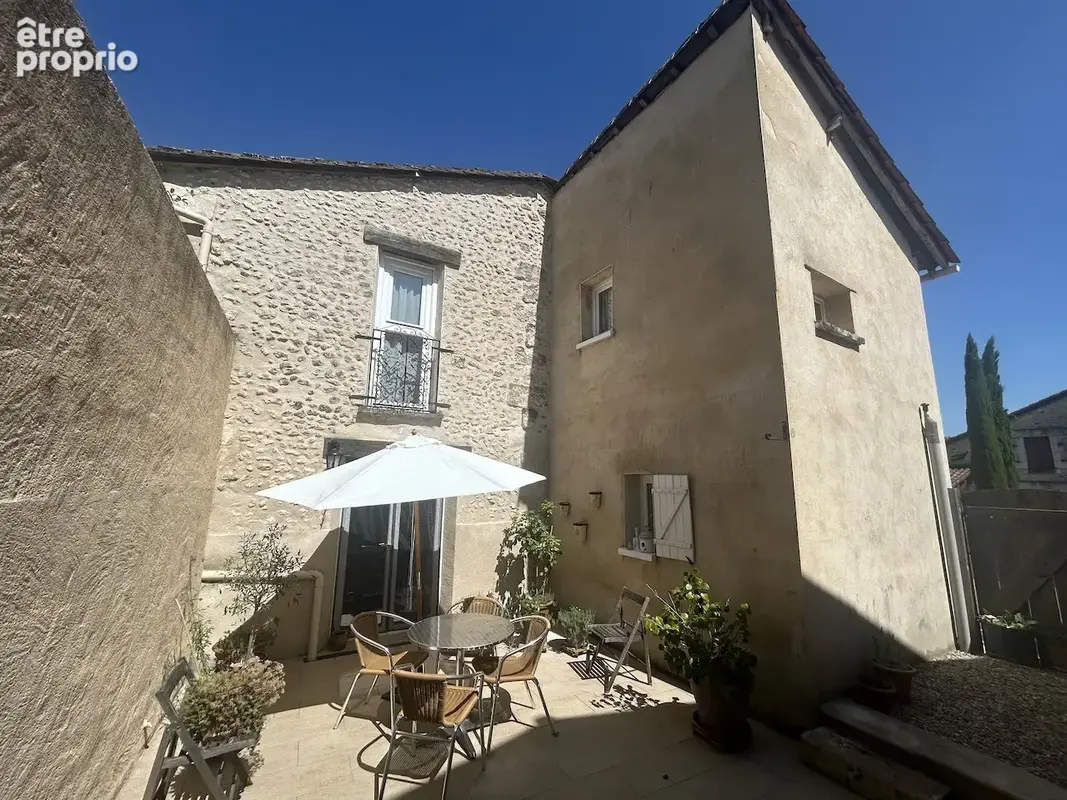 Maison à SAINT-VINCENT-DE-CONNEZAC