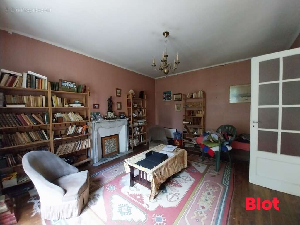 Maison à CHATEAUNEUF-D'ILLE-ET-VILAINE