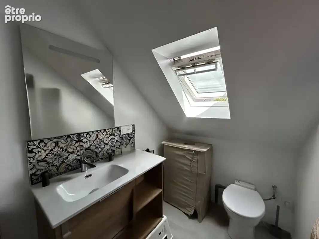 Maison 6 pièces - terrain de 405 m2 - GUILERS - photo 4