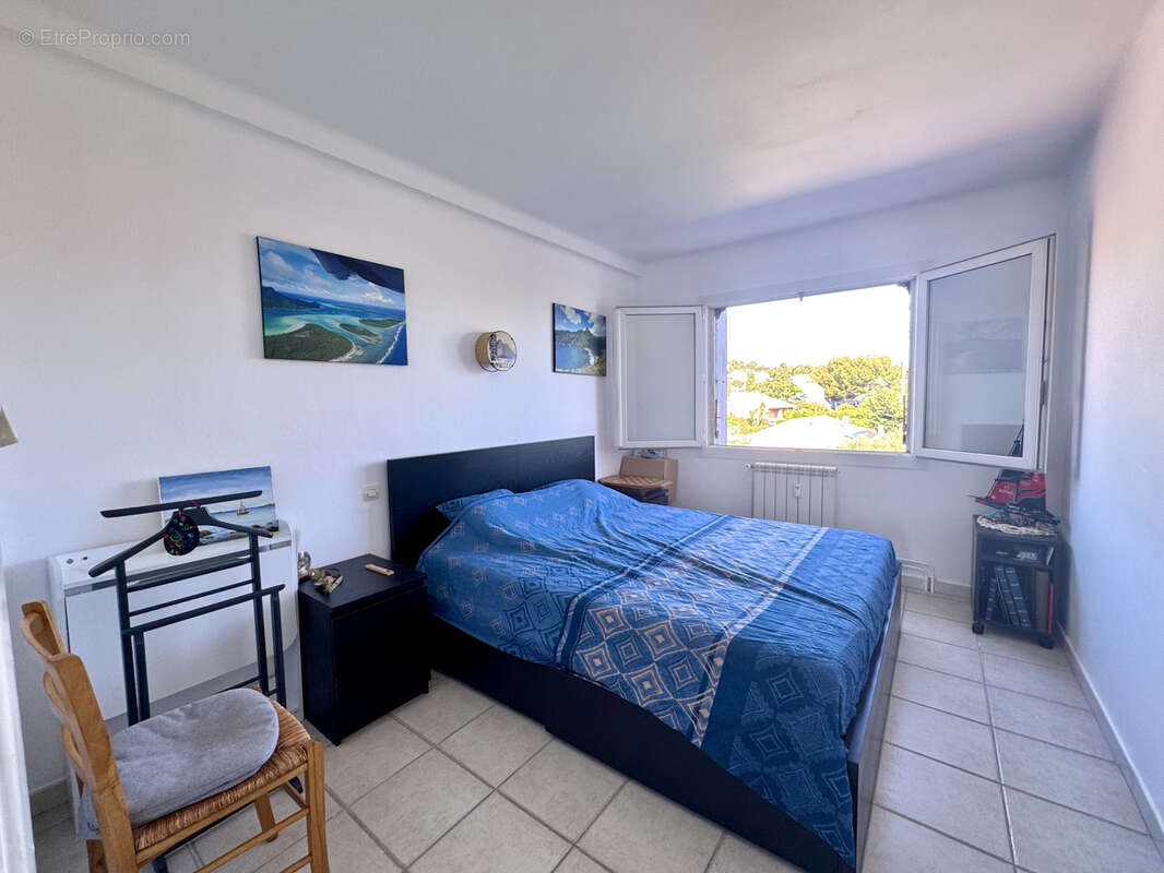 Appartement à SIX-FOURS-LES-PLAGES