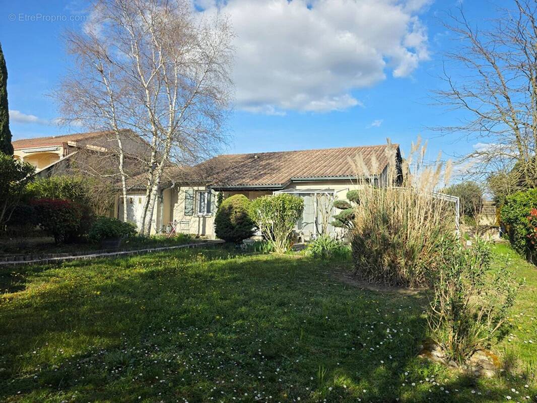 Maison à SAINT-PAUL-LES-ROMANS