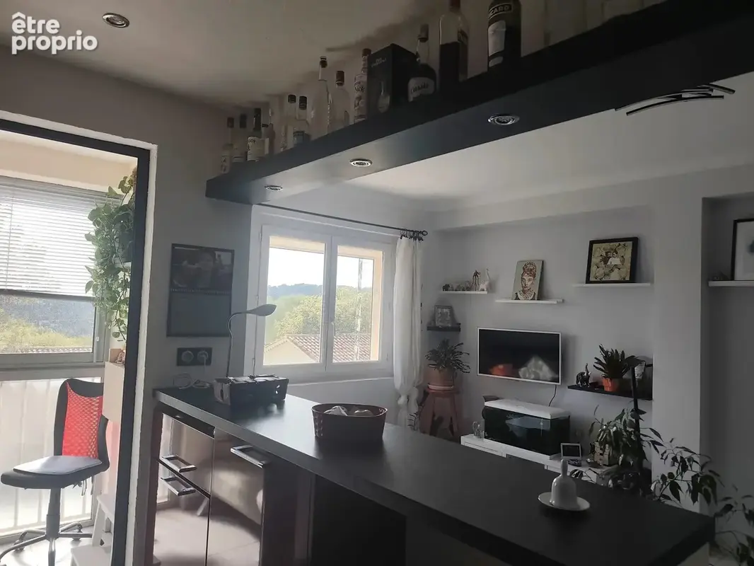 Peymeinade – 2 pièces ensoleillé avec garage fermé - photo 3