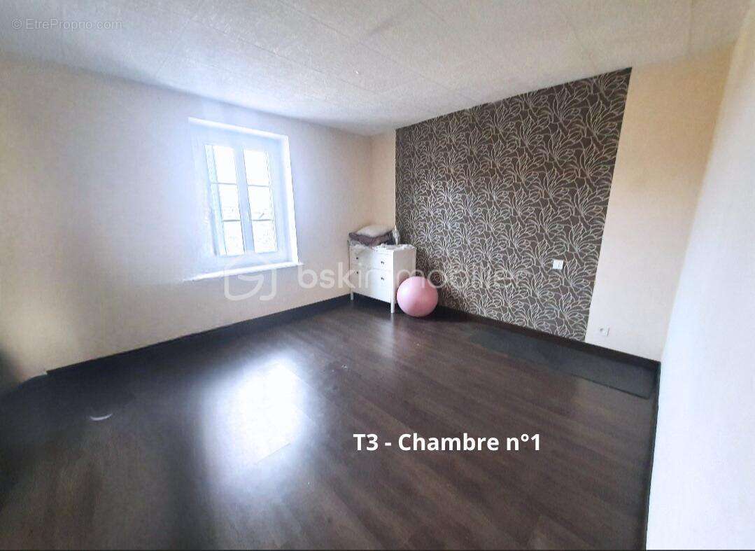 Appartement à CHATILLON-SUR-CHALARONNE