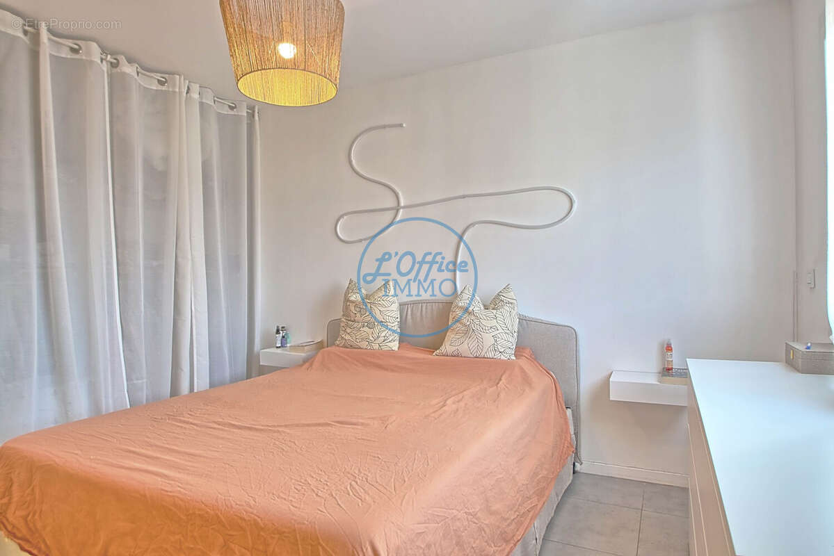 Appartement 70 m² à La Garde  - photo 6