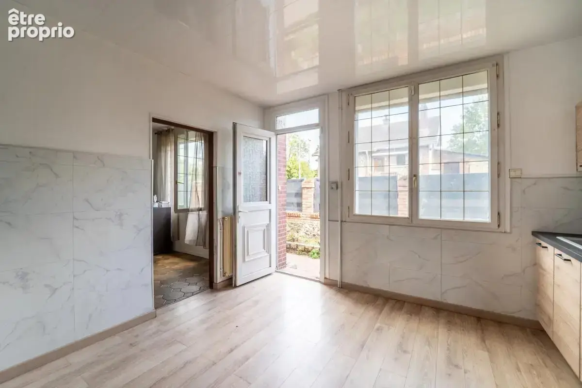 Maison de 5 pièces de 118 m² à Petit-Couronne - photo 4