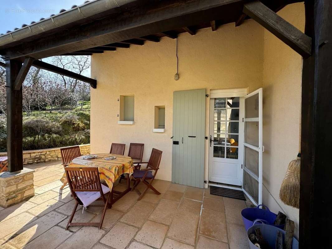 Maison à DEGAGNAC