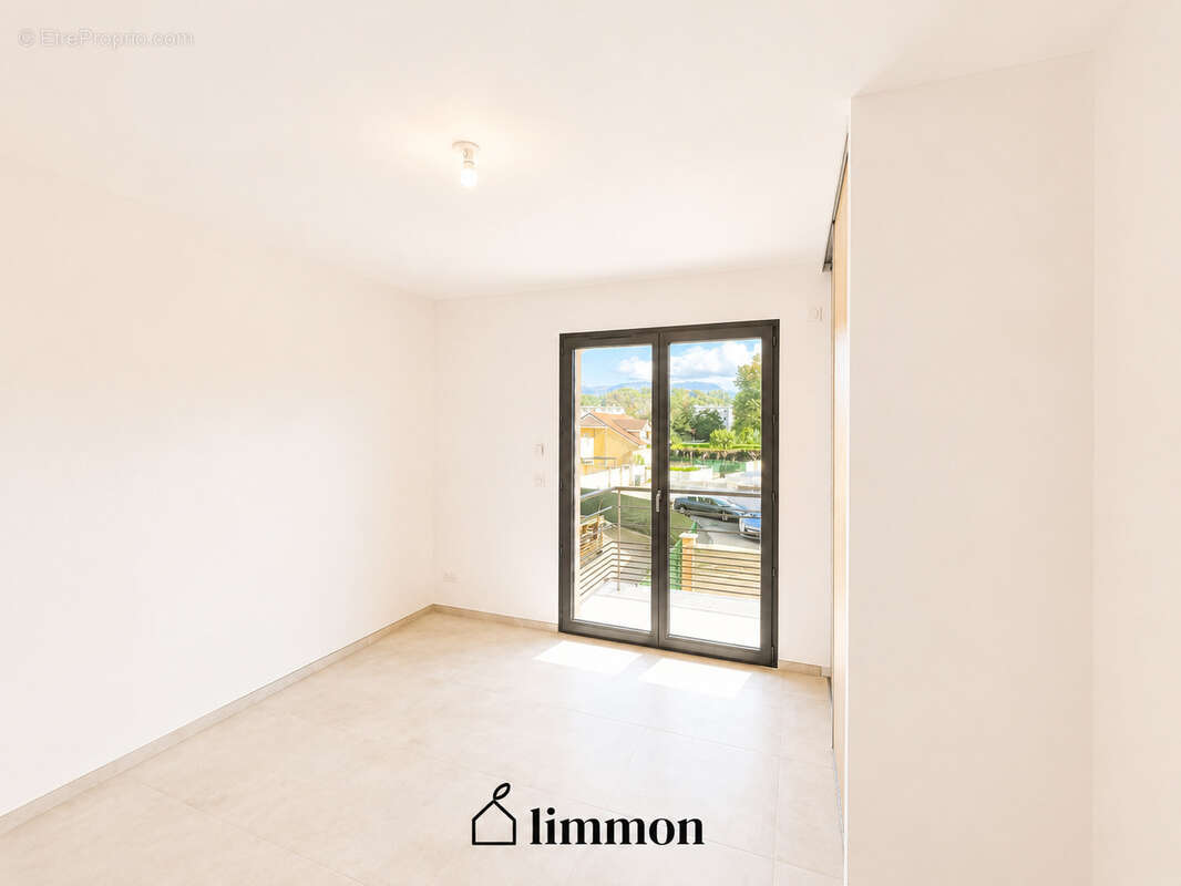 Appartement à RENAGE