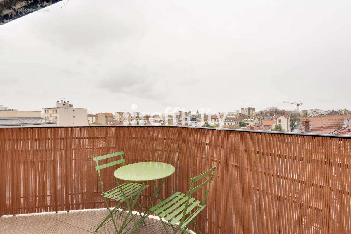 Appartement à ISSY-LES-MOULINEAUX