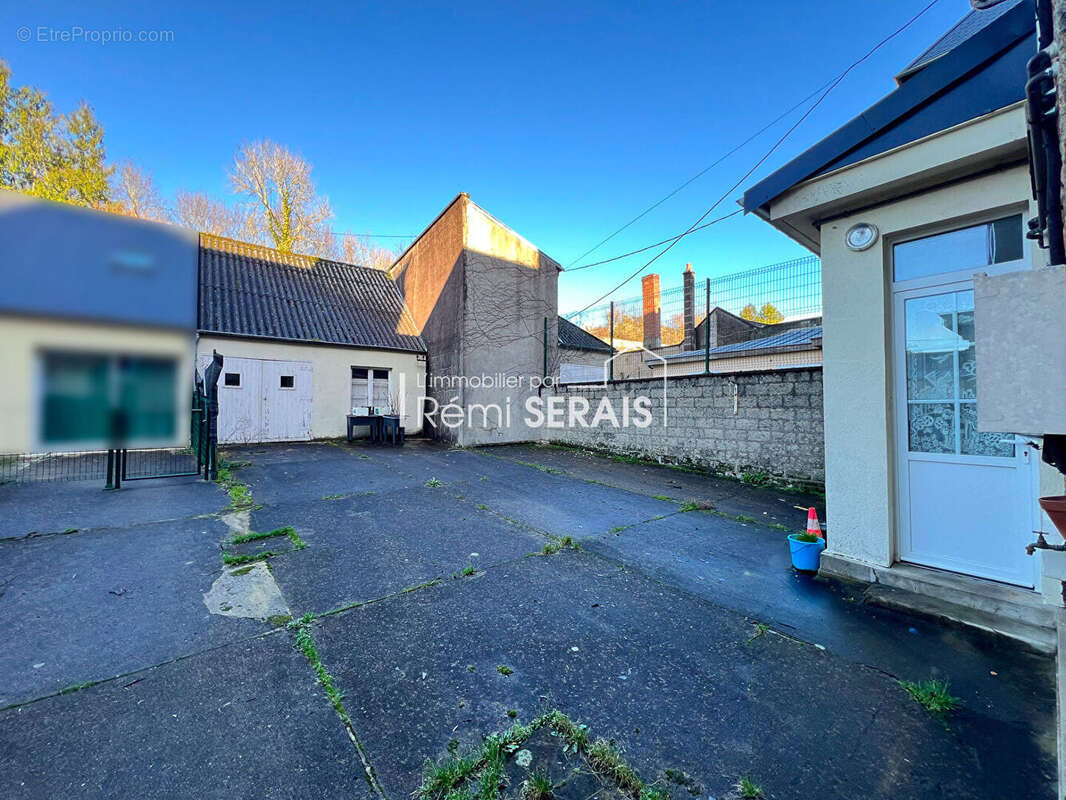 Appartement à CONDE-SUR-NOIREAU