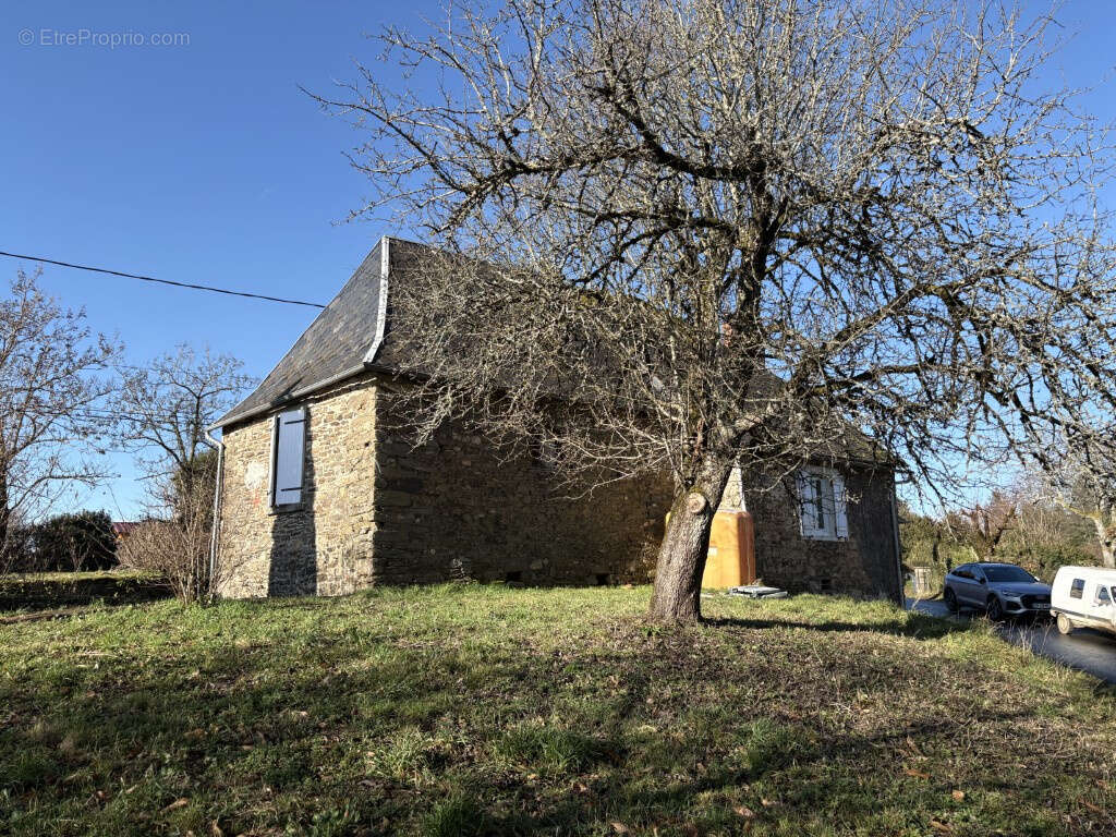 Maison correzienne a renover - photo 3