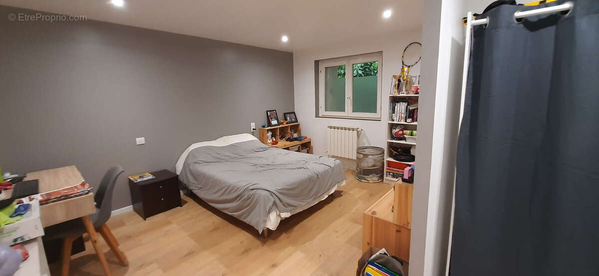 Maison à SAINT-FORT-SUR-GIRONDE