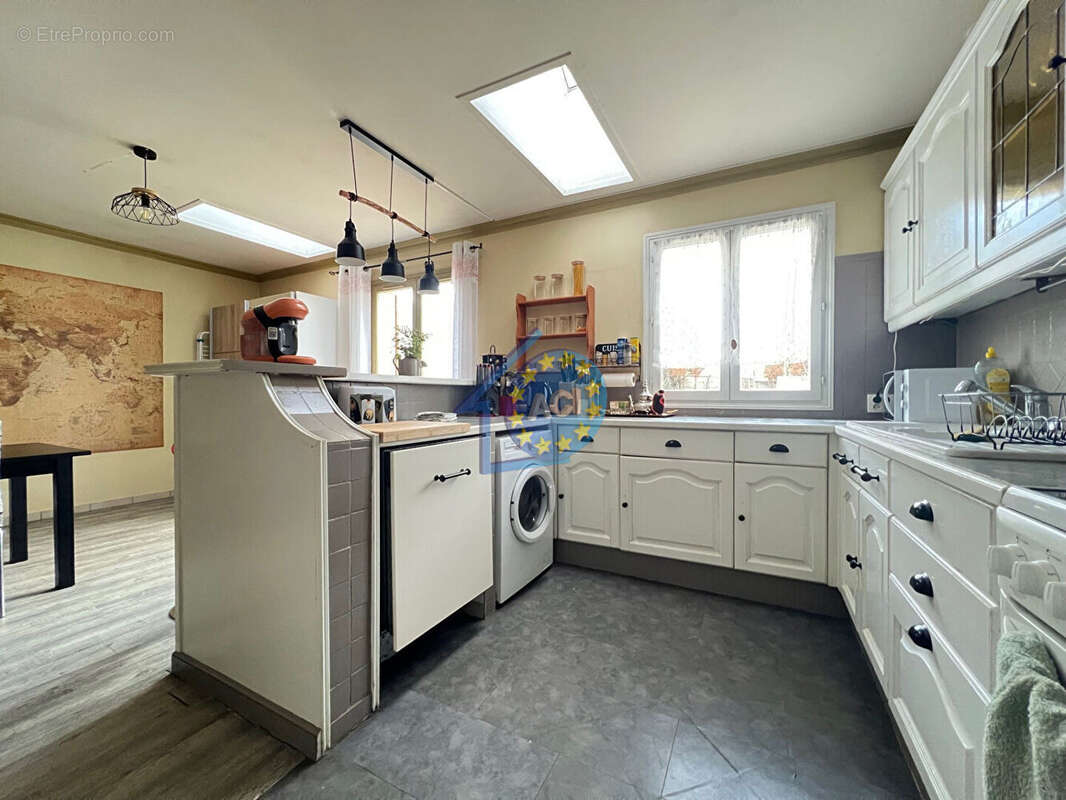 Maison à MANTES-LA-VILLE