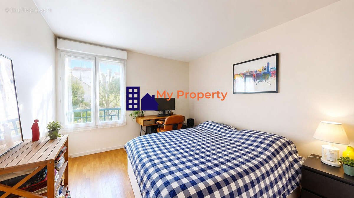 Appartement à HOUILLES