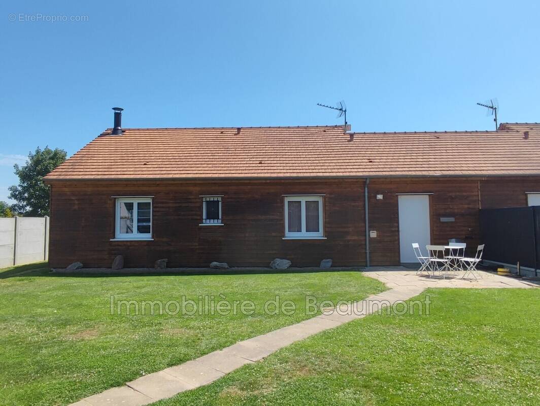 Maison à LE NEUBOURG