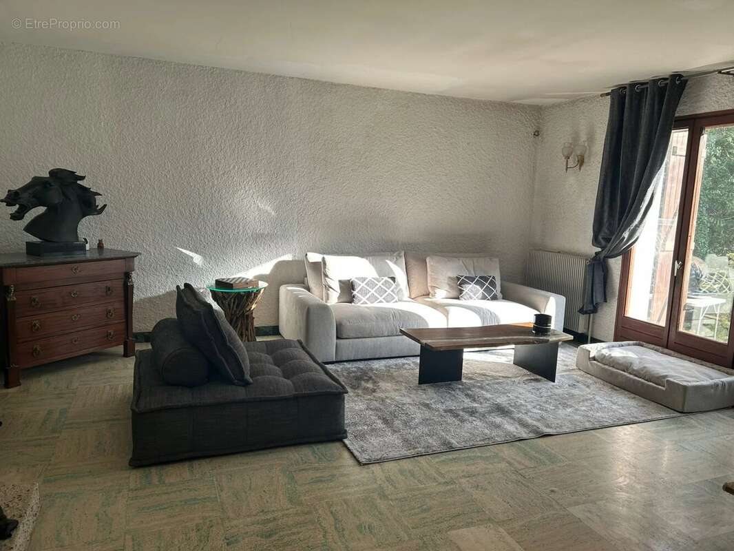 Maison à LA FERTE-ALAIS