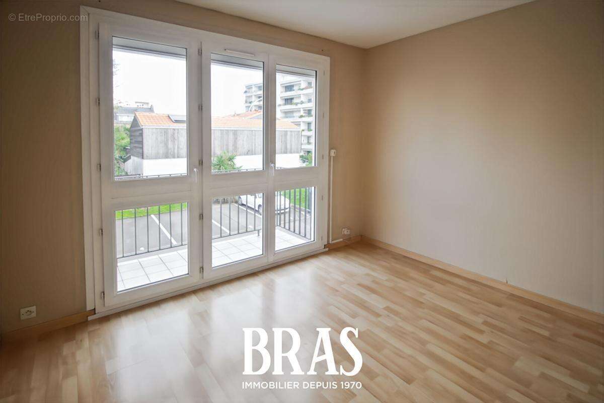 Appartement Nantes 3 pièce(s) 65.21 m2 - photo 3