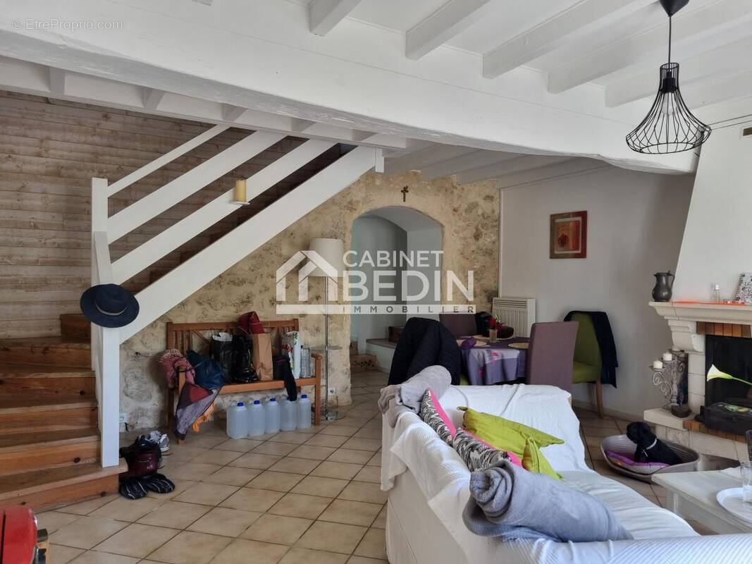 Maison à PUISSEGUIN