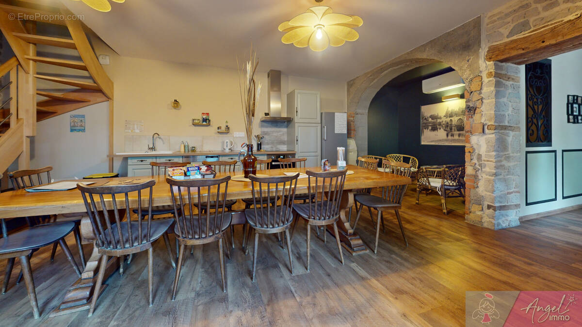 Commerce à ORCHAMPS