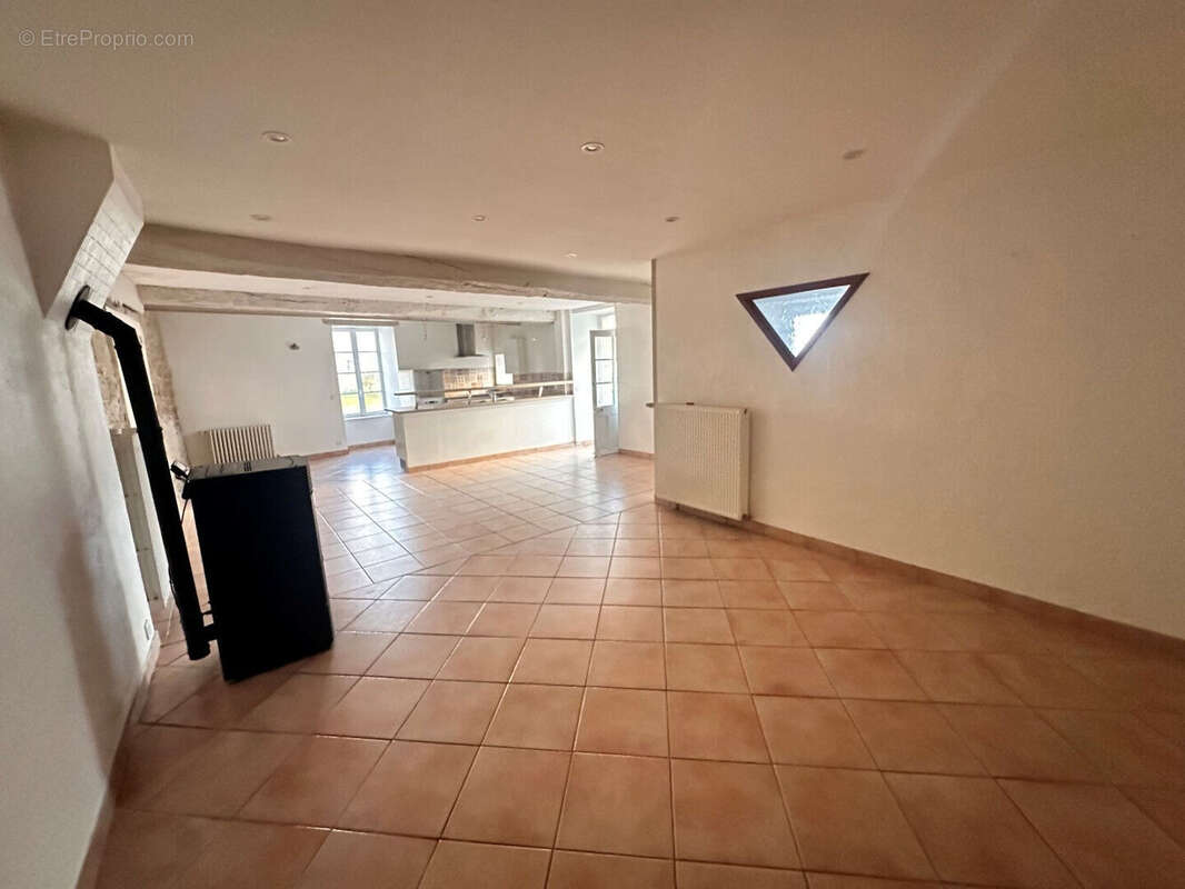 Photo 3 - Maison à SAINT-POMPAIN
