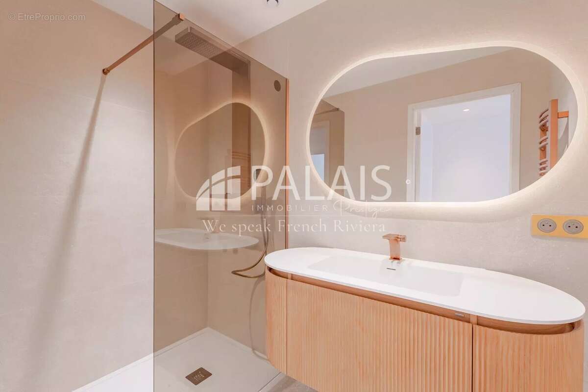 Appartement à BEAULIEU-SUR-MER