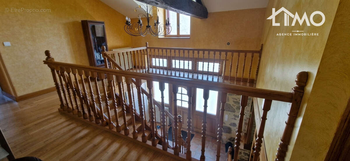 n°8 - Maison à FLAVIGNAC