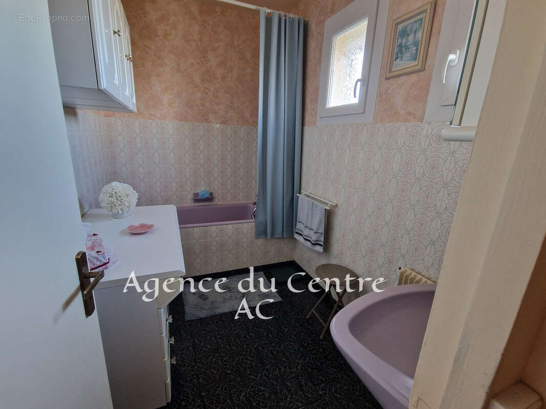 Maison à SAINT-LEONARD