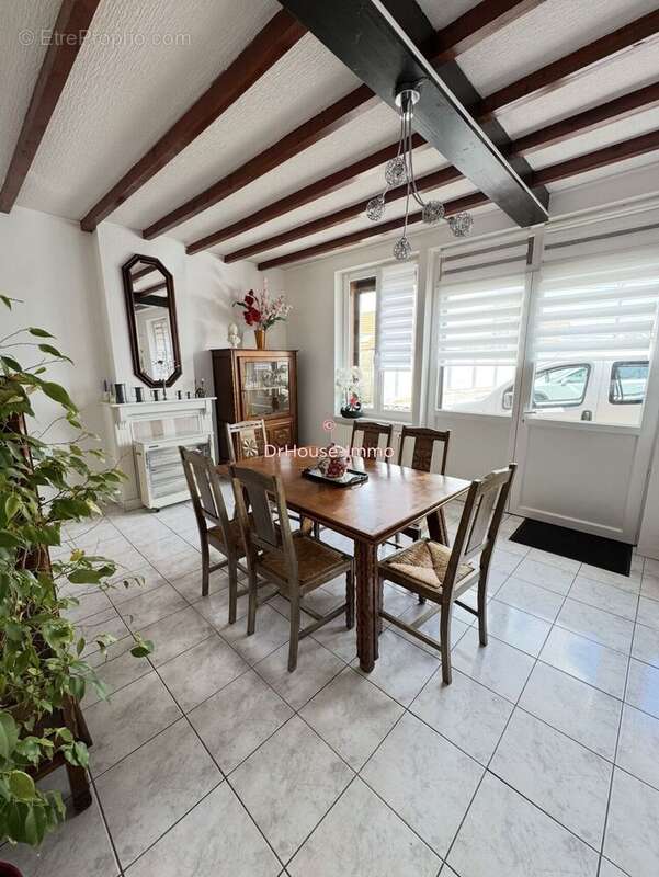 Maison à CAUCHY-A-LA-TOUR