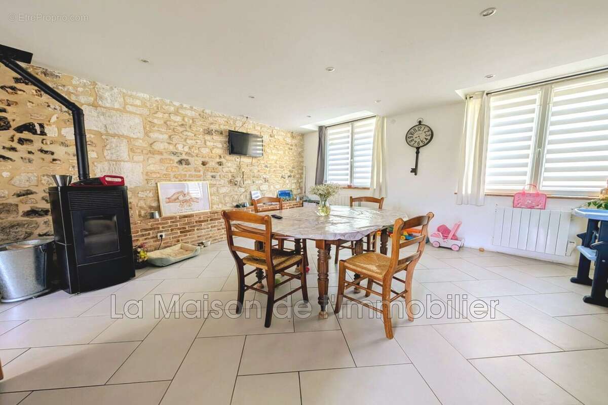 Maison à SAINT-PIERRE-LES-ELBEUF