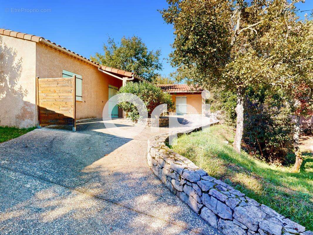 Maison à SAINT-ALBAN-AURIOLLES