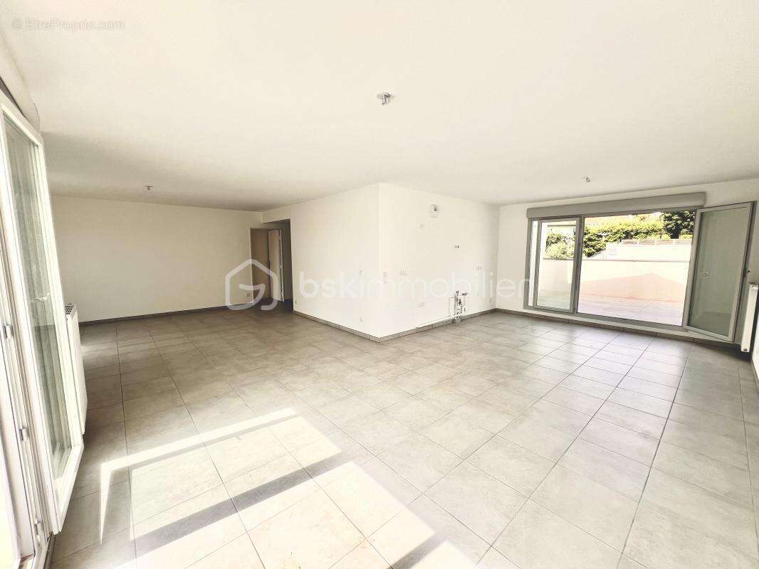 Appartement à CALUIRE-ET-CUIRE