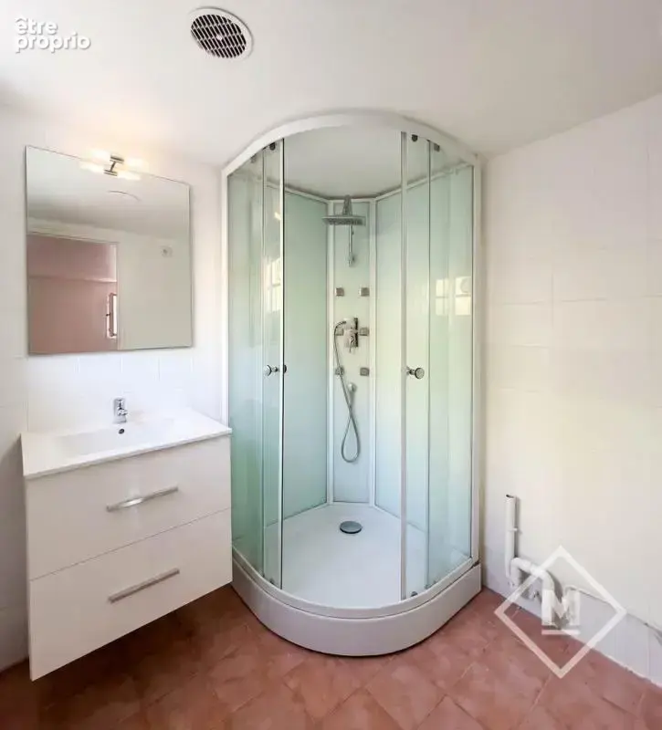 Maison de charme de 180m2 idéalement située à Plan de Cuques - photo 18