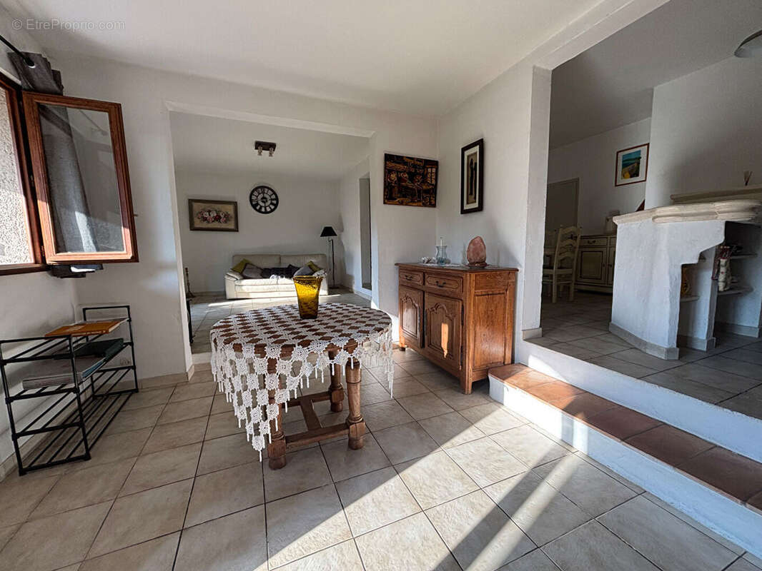 Maison à CAGNES-SUR-MER