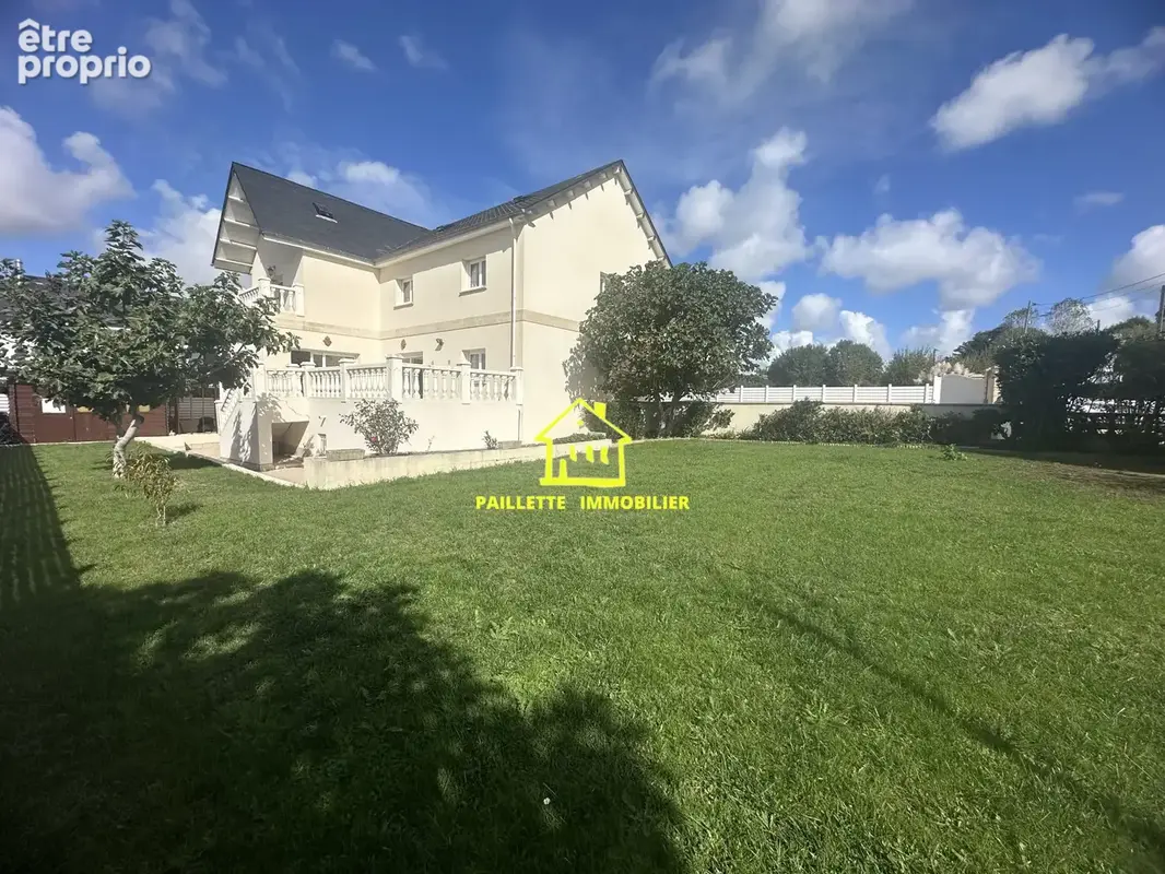 Maison à FONTAINE-LA-MALLET