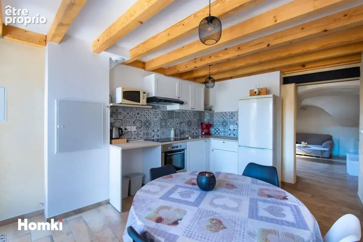 Maison de village rénovée avec petite cour et terrasse – Orgon - photo 5