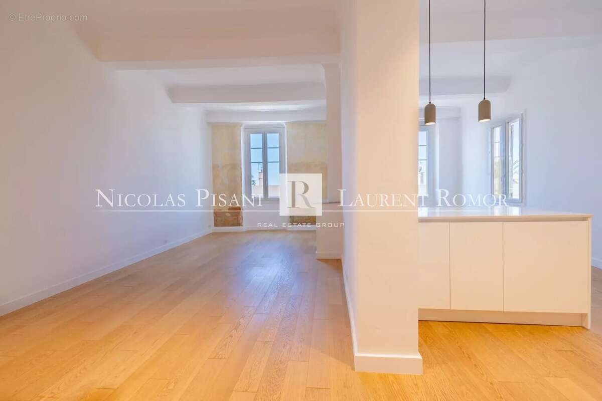 Appartement a vendre a nice - cours saleya - proche de la mer - 136 m² - 3 chambres - photo 4