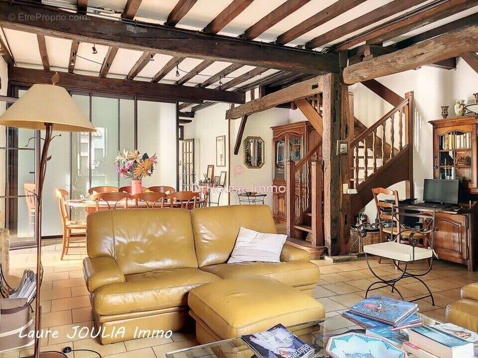 Maison à AIRE-SUR-L&#039;ADOUR