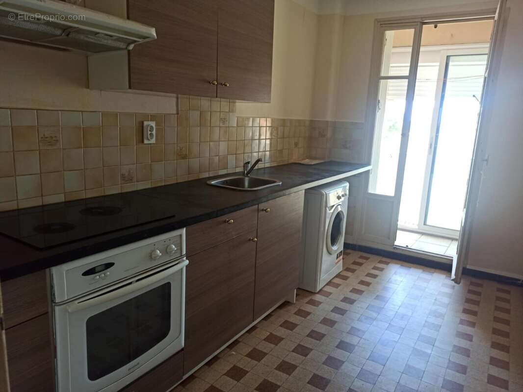 Appartement à PORT-DE-BOUC