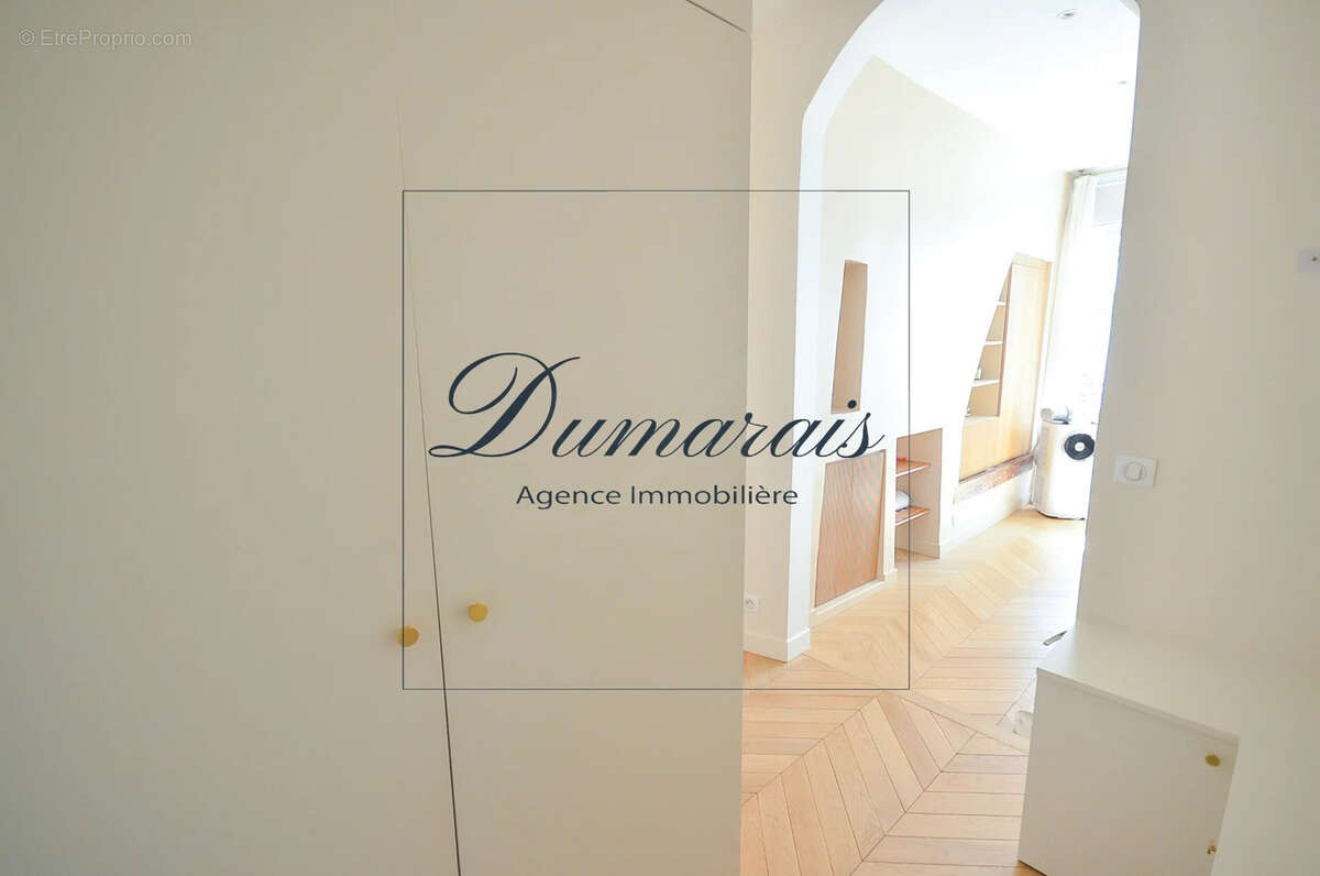 Appartement à PARIS-4E