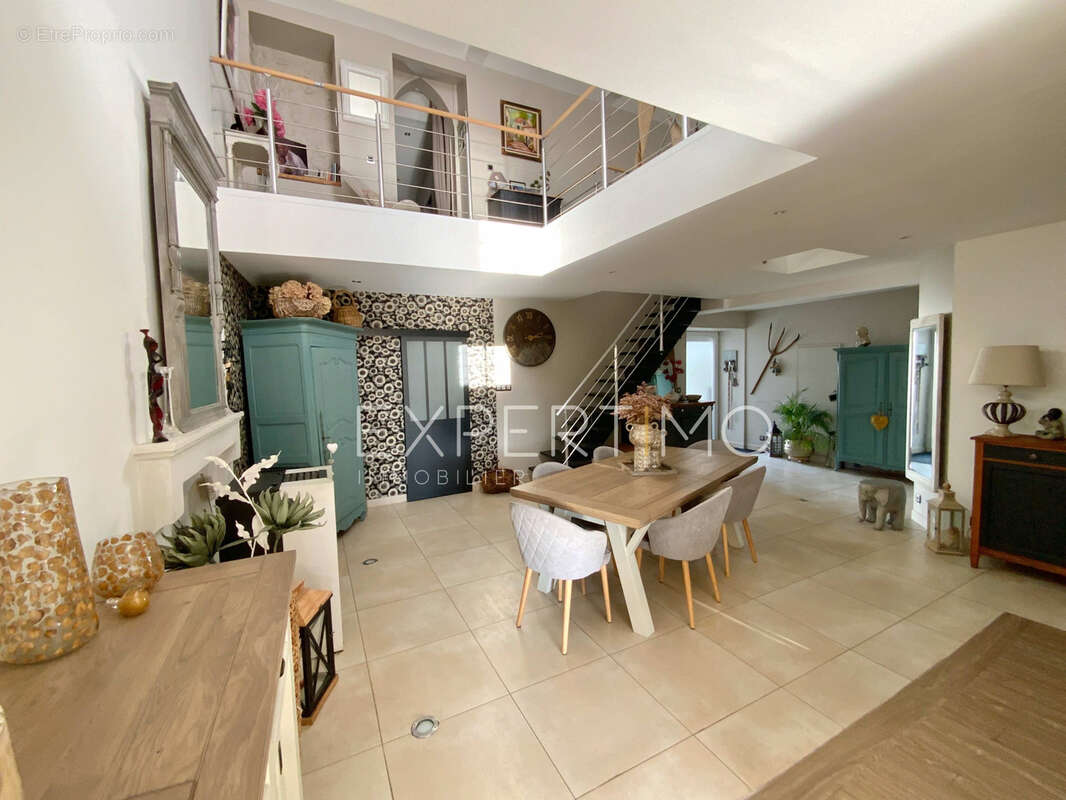 Maison à TALMONT-SAINT-HILAIRE