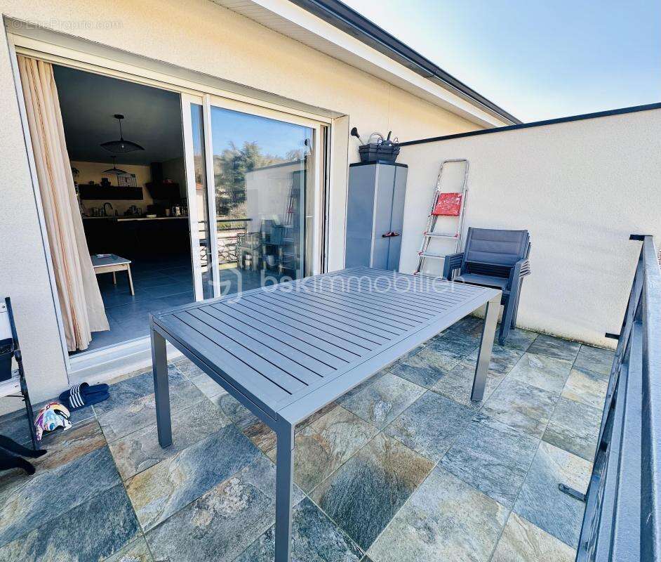 Appartement à BEAUREPAIRE